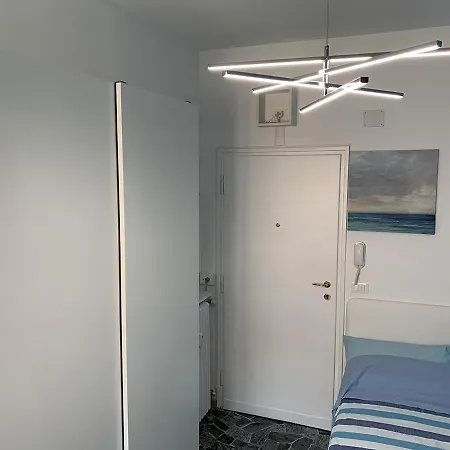 Apartament Indipendent Blue Ferrara