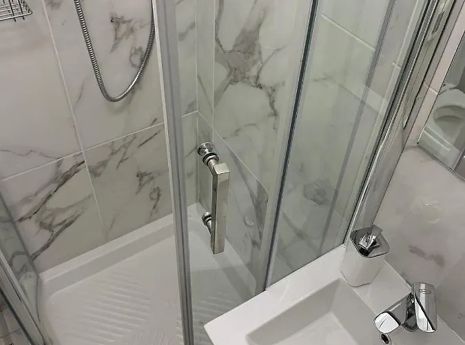 Indipendent Blue * Ferrara