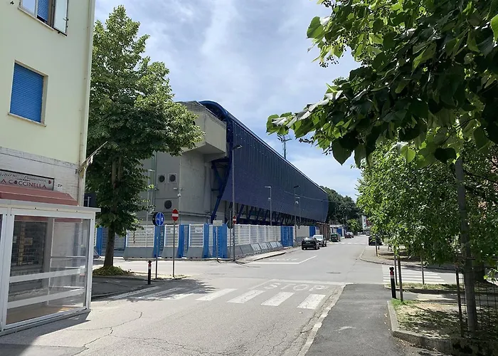 Indipendent Blue Apartment Ferrara